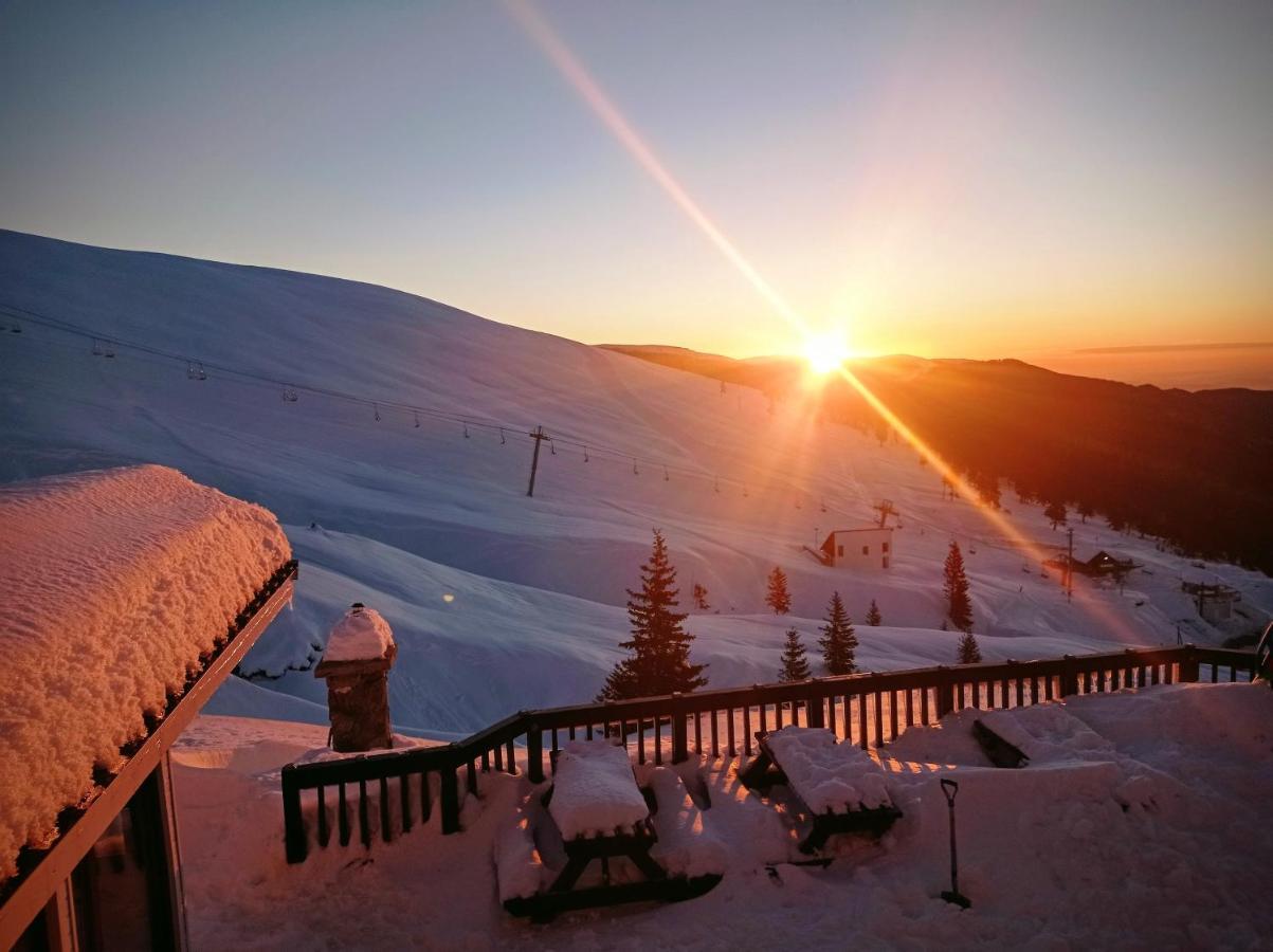 Cabana Transalpina Рынка Экстерьер фото